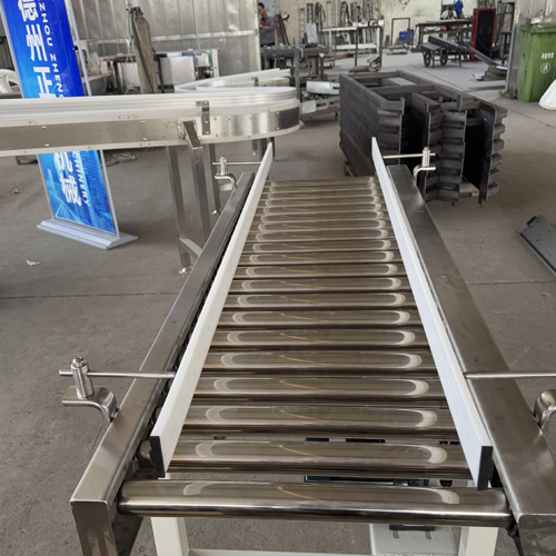 Roller conveyor