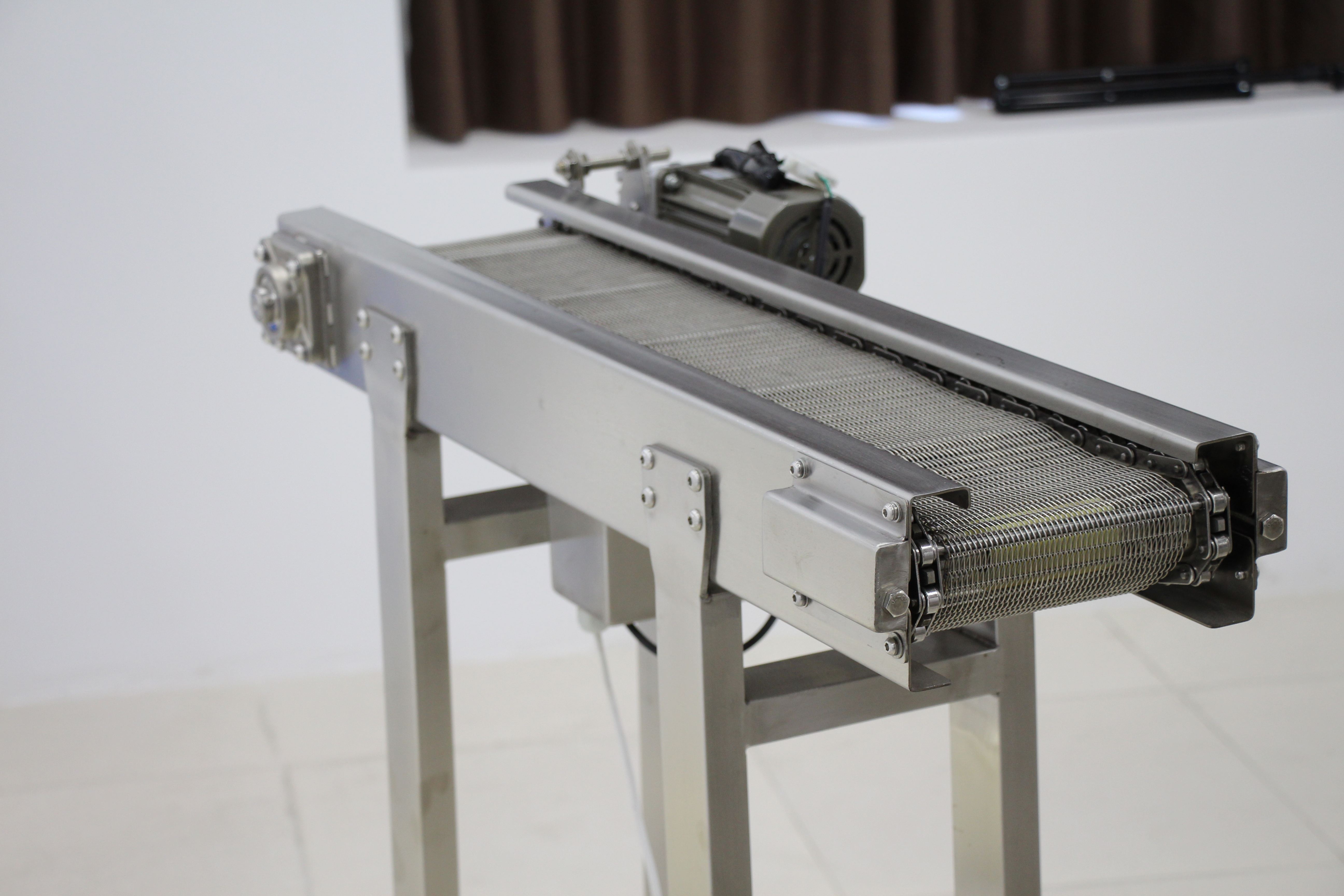 Mesh Belt Conveyor Mesh Belt Conveyor